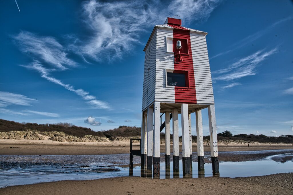 phare-burnham-on-sea Low