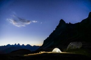 Comment choisir une tente de bivouac
